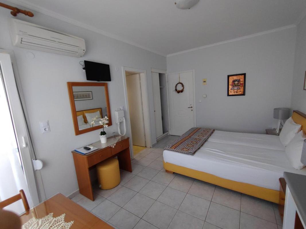 Ioli Apartments Limenas  Exterior photo